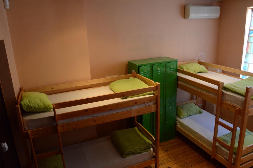 Elegance On A Budget - Rooms For Rent In Sofia Center Exteriör bild