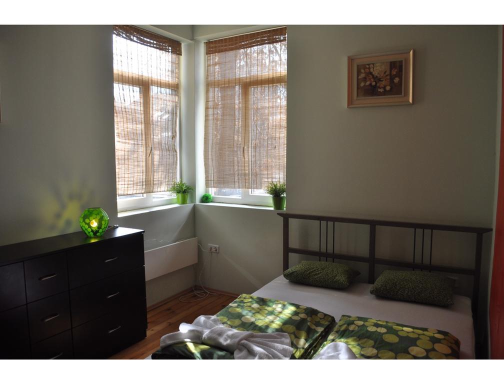 Elegance On A Budget - Rooms For Rent In Sofia Center Exteriör bild
